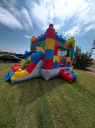 Lego Bounce House slide combo (DRY)