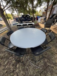 545241431 122147452352832860 4880769285454879875 n 1758836717 1 Chair (BLACK)