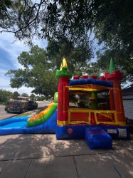 552948012 17966180528973558 4782354919038470603 n 1758838462 Classic Castle Bounce house slide combo(WET)(DRY)